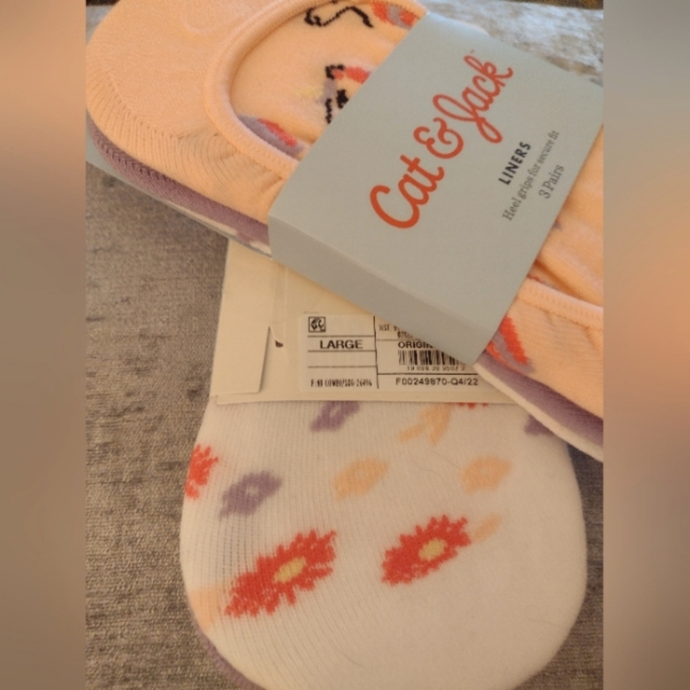 TWO 3PK. Cat And Jack Shoe Liners Large. Size 3-10 🆕